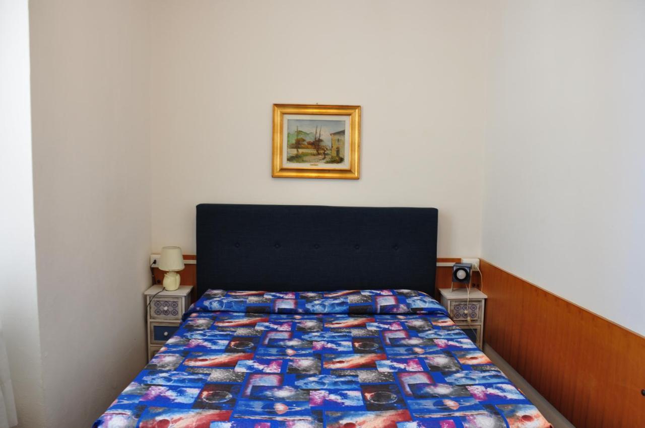Casa Maderno Hotel Toscolano Maderno Kültér fotó